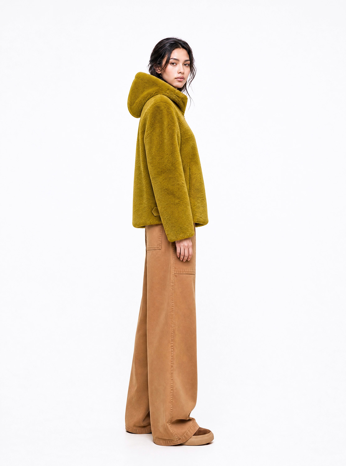 abrigo-peluche-corto-capucha-mujer-tokyo-amarillo-donjaz-2