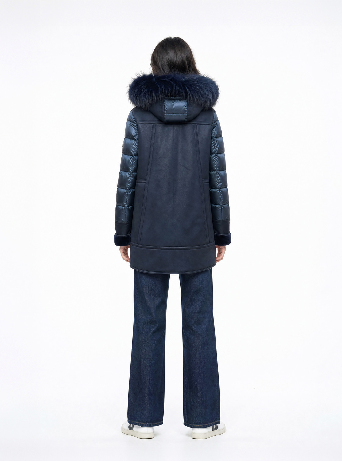 acolchado-antelina-mujer-diorella-azul-donjaz-4