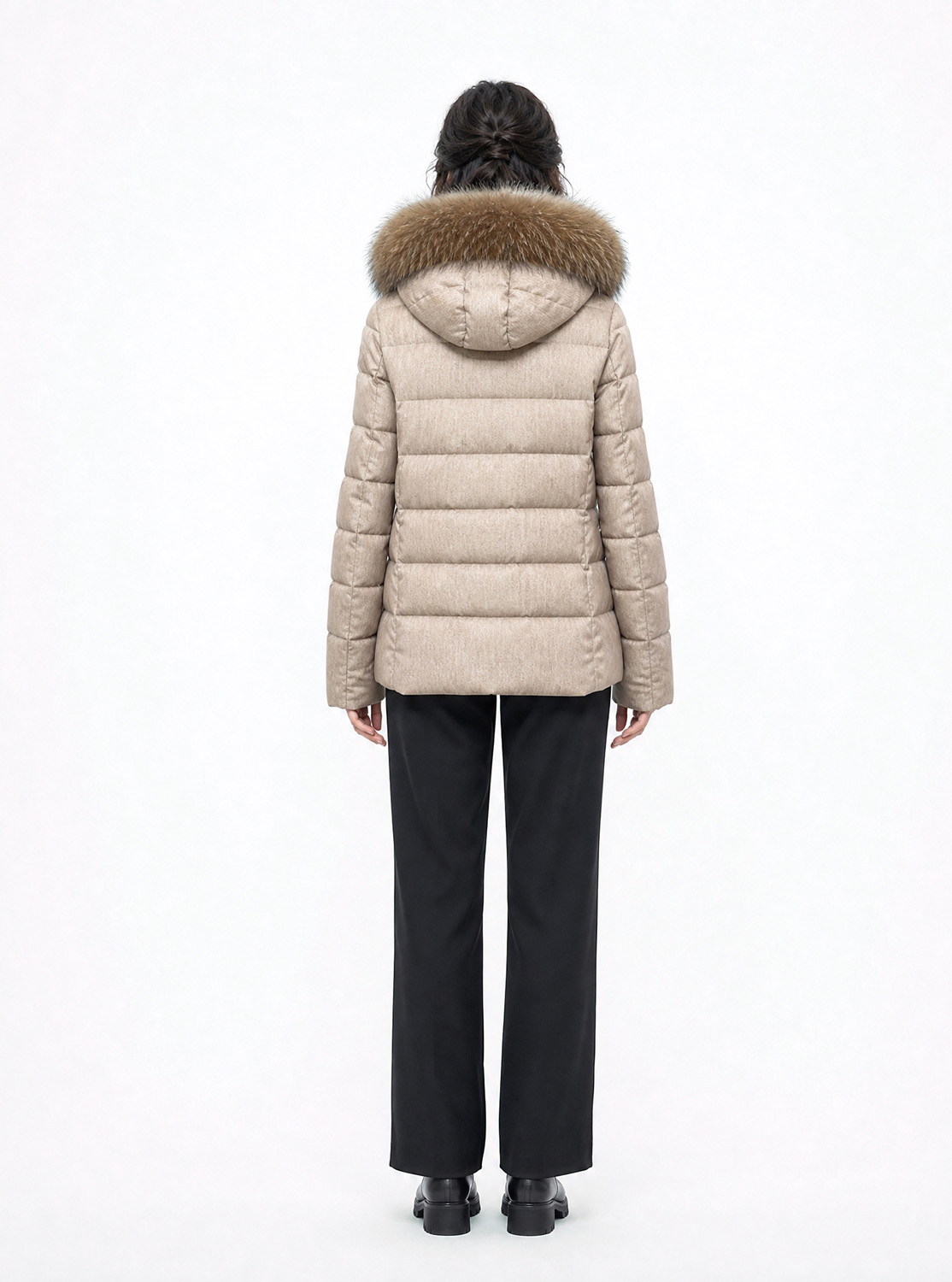 acolchado-corto-capucha-pelo-mujer-dalia-beige-donjaz-3