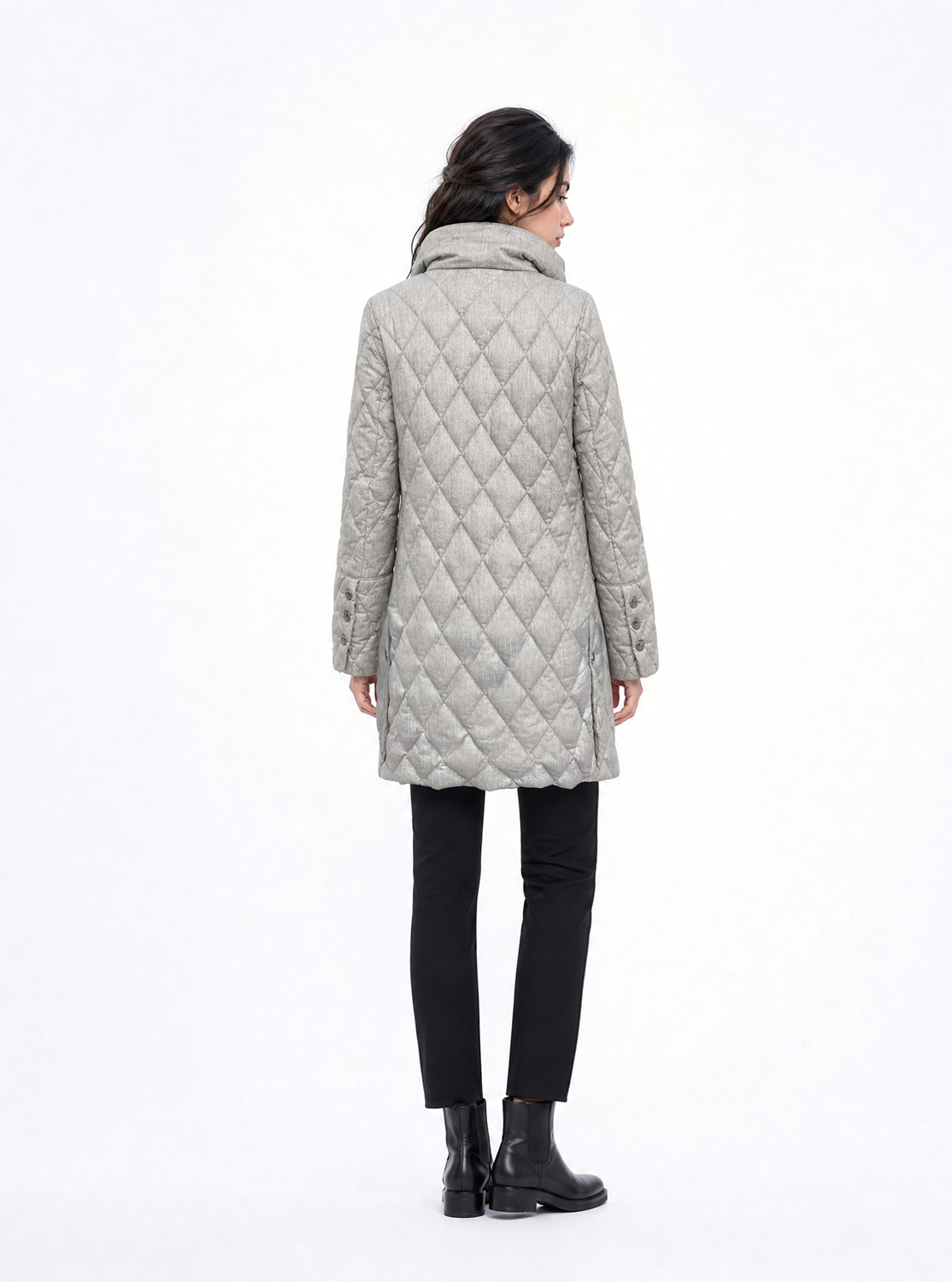 acolchado-rombos-cuello-mujer-morticia-gris-donjaz-3